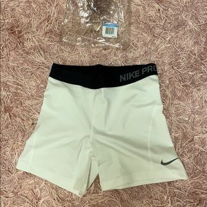 Brand new Nike Pro spandex